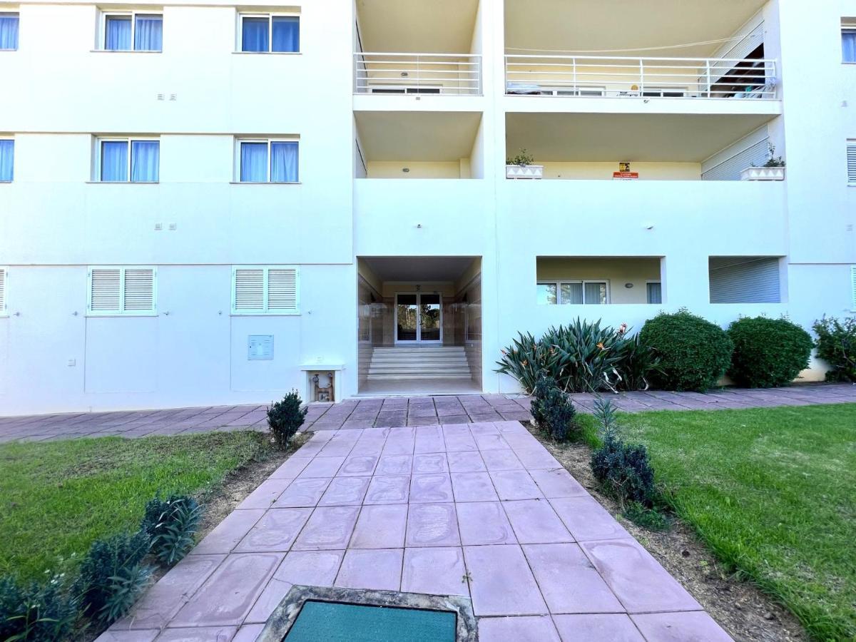 Alvor Paradise With Pool By Homing Exterior photo